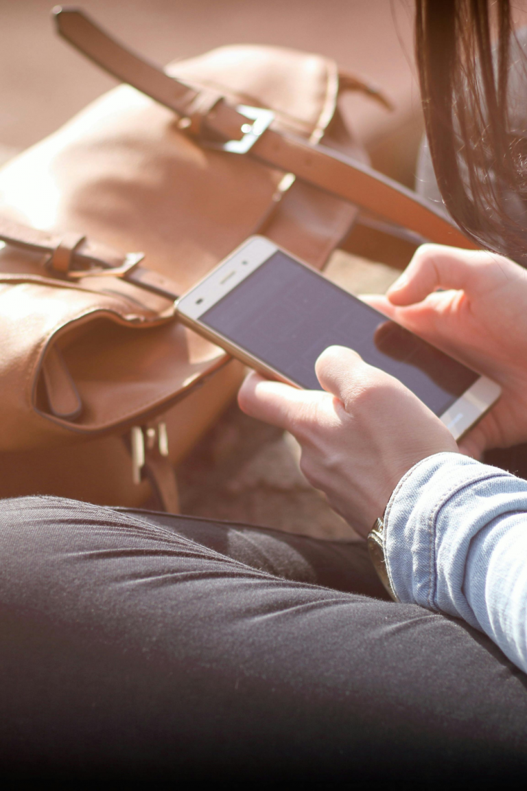 10 Simple And Easy Bookstagram Posts
