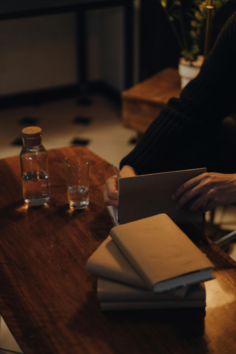 10 TIPS FOR A SUCCESSFUL AUTHOR SIGNING EVENT